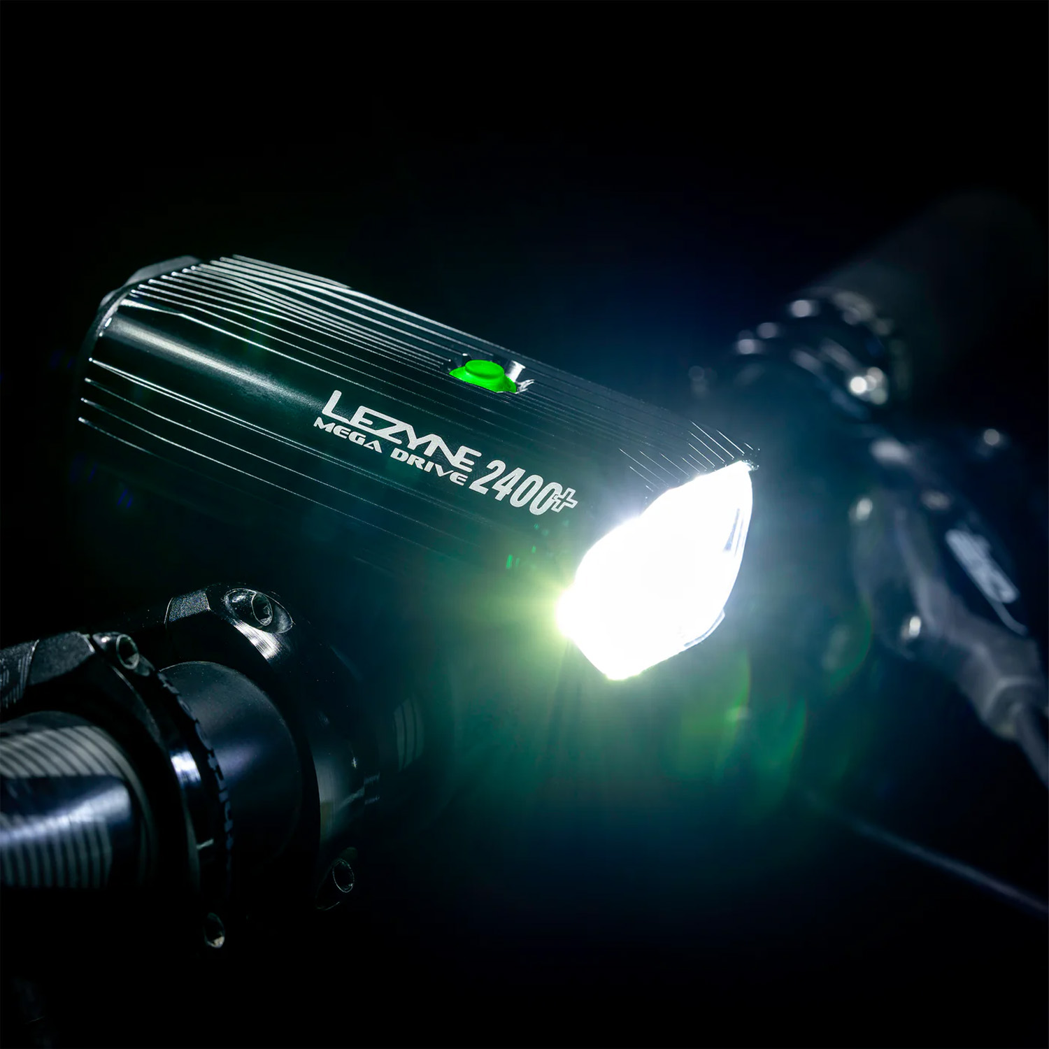 Lezyne Mega drive 2400+ koplamp