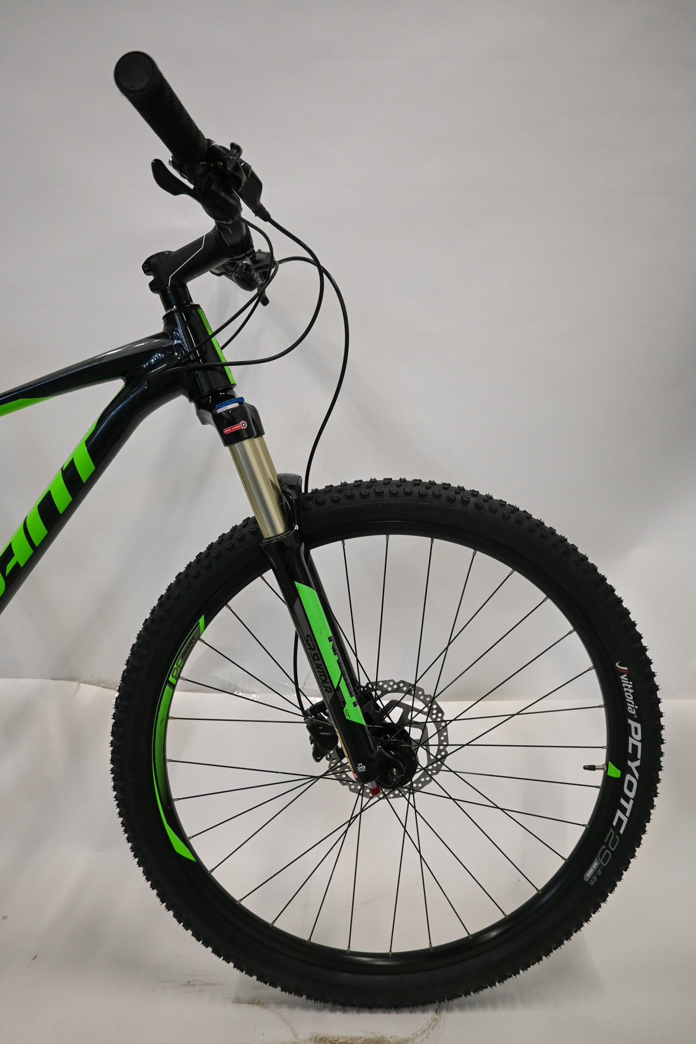 Giant Fathom 29er 2 M tweedehands MTB