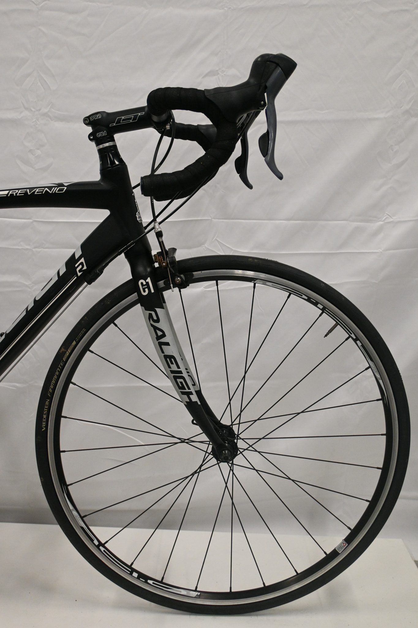 Raleigh Revenio S tweedehands racefiets